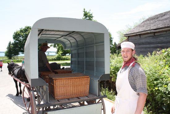 Hier wird sogar frisches Brot nach traditioneller Herstellung gebacken - super lecker!