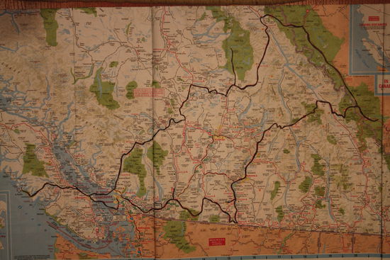 Vancouver - Hope - Penticton - Mara - Golden - Valemount - Clearwater - Lillooet - Nanaimo - Ucluelet - Vancouver
Spontane Abstecher nach Kamloops und Quertouren nicht eingezeichnet .....
... 600 gefahrene Kilometer .....
