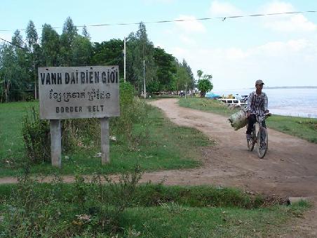 Grenze Vietnam - Kambodscha.