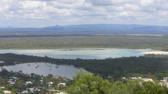 tuerkiese Bucht vom Aussichtspunkt