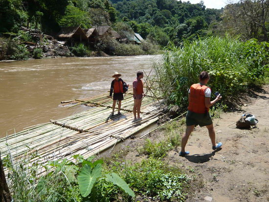 Bamboo Rafting 