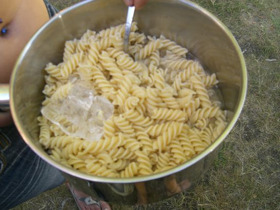 Da wir kalte Nudeln brauchen sind wir erfinderisch 