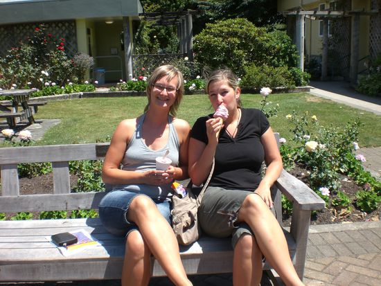 frisch zubereitetes Eis
hmmmmmmmmmm.........