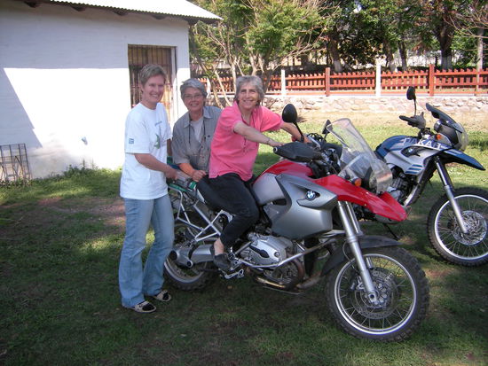 Motorradbegeisterte Gastwirtinnen in Argentinien