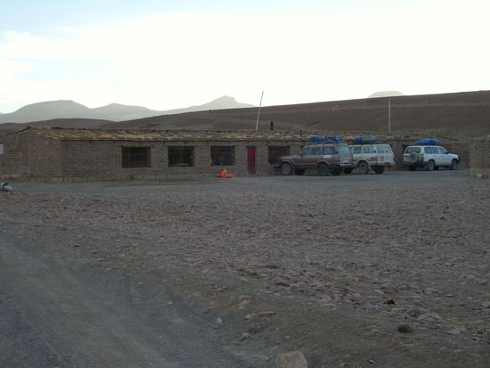 Die erste Uebernachtungsstaette im Altiplano in 4200 Meter Hoehe