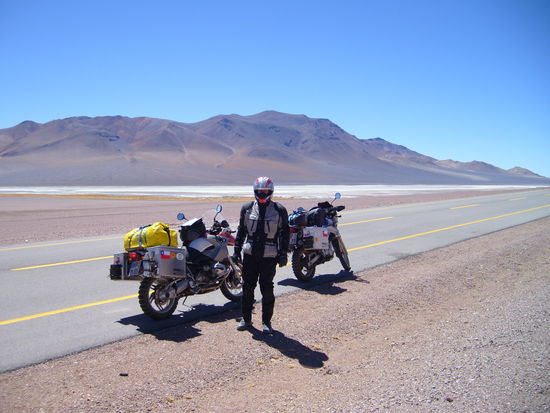 Eiskalt! Die Lagune im Hintergrund war gefroren