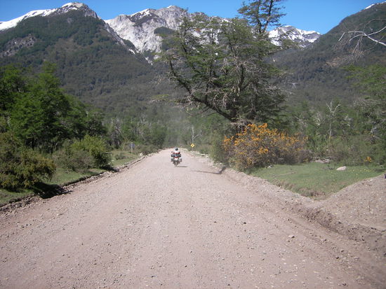 Uli auf ihren geliebten Ripio-Pisten