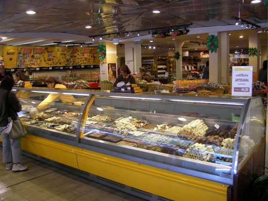 Kaufhaus in dem es nur Schokolade zu kaufen gibt