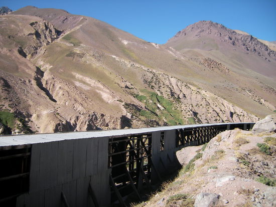So wurde die Schienenstrecke gegen Schnee geschützt