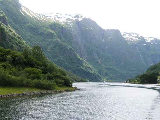 So schön kann Fährefahren in den Fjorden sein. Beautiful Norway!