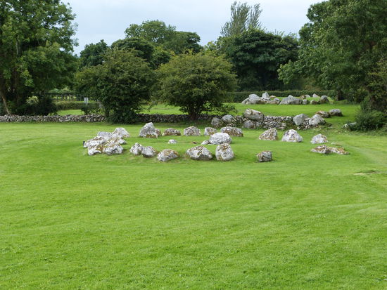 Carrowmore, die Gräber sind fast 6000 Jahre alt