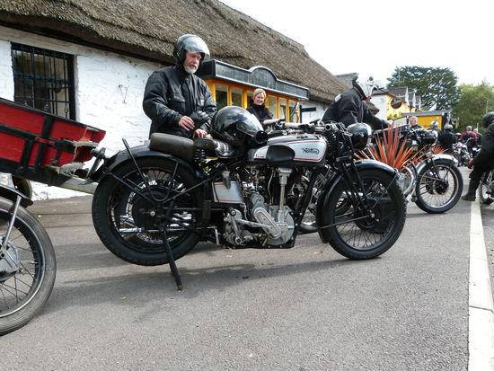 Oldtimertreffen in Irland