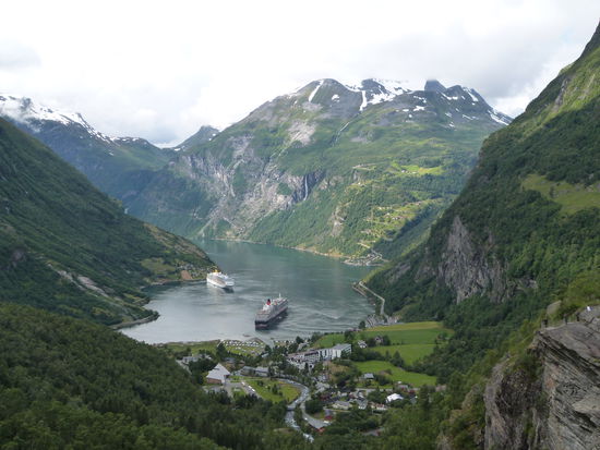 Wohl der Bekannteste seiner Art : Der Geirangerfjord, Norwegen