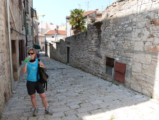 Weiter geht es durch die Altstadt mit den schönen Gassen