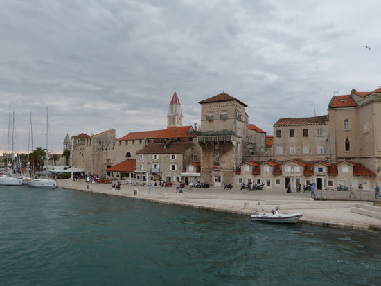 Erster Blick auf Trogir