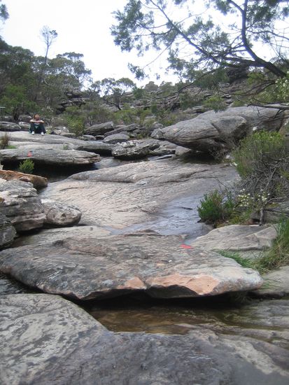die kleinen roten Pfeile wiesen uns den Weg...