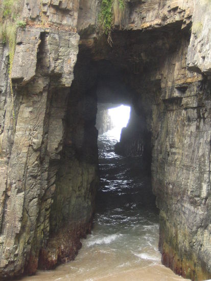 Remarkable Cave... warum weiss ich auch nicht... 