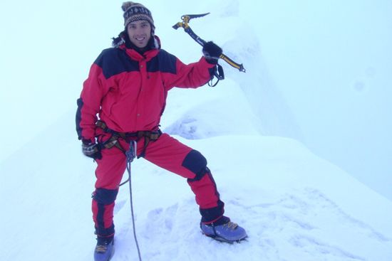 Peter hat's geschafft! Er ist in 6088m Hoehe, auf dem Gipfel angekommen!