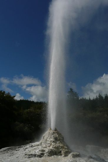 Der Lady Knox Geysir, nachdem ihm Seife verabreicht wurde