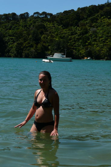 Erfrischendes Bad im Meer.