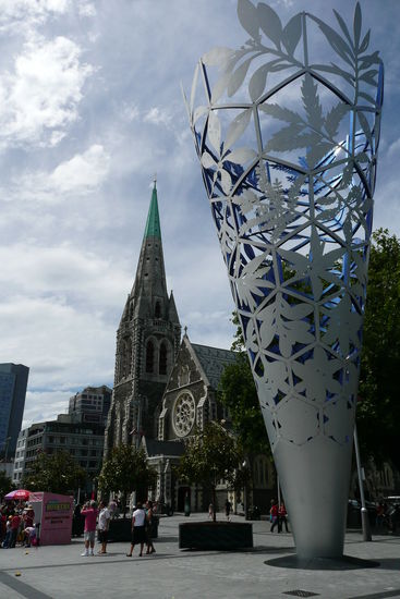 Kathedrale beim Cathedral Square.
