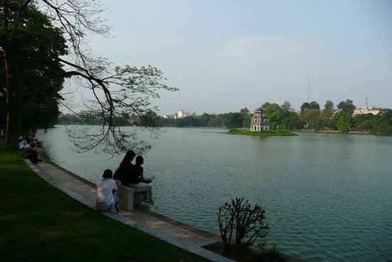 Einer der wenigen "ruhigste" Orte in Hanoi: Rund um den Hoan Kiem-See.