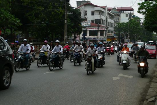 Motorbikes wohin man auch sieht.