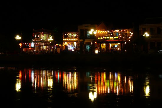 Nochmals romantische Abendstimmung in Hoi An.