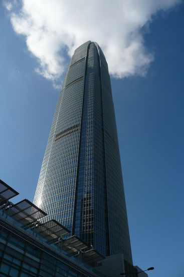 Dieser hier war wohl einer der grössten Wolkenkratzer!