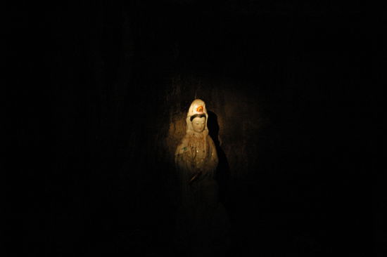 In einer Nische der Hoehle