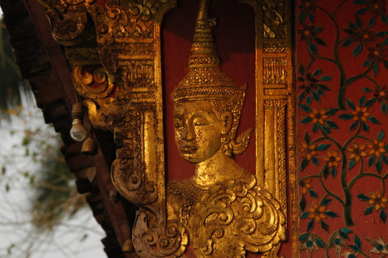 Detailaufnahmen im Wat Xieng Thong