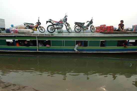 Kurz vor der Abfahrt nach Vientiane