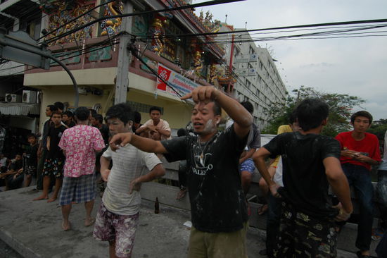 Songkran-Fest: in den Strassen Bangkoks