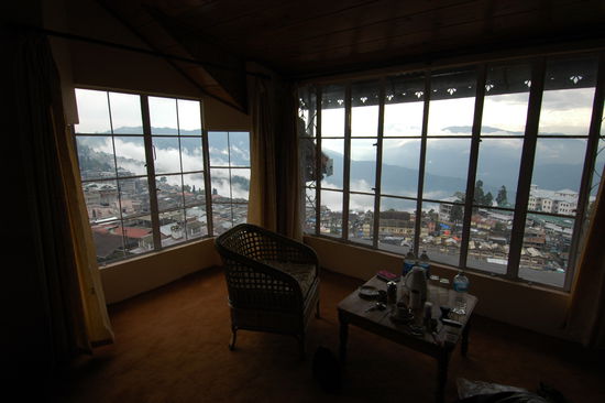 Aussicht von unserem Zimmer im "Main Old Bellevue Hotel" in Darjeeling