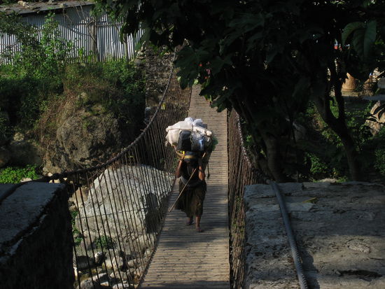 Zwischen Naya Pul und Ulleri