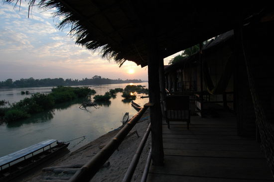 Einfache Unterkuenfte auf Don Det ...