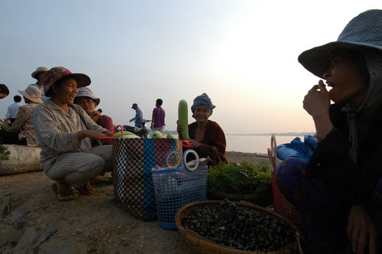 Szenerie an der Bootsanlegestelle