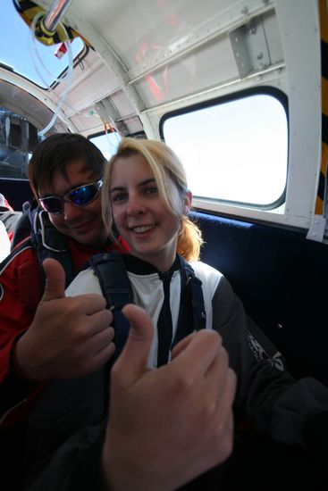 Mit dem Flugzeug ging es auf eine Hoehe von 4km