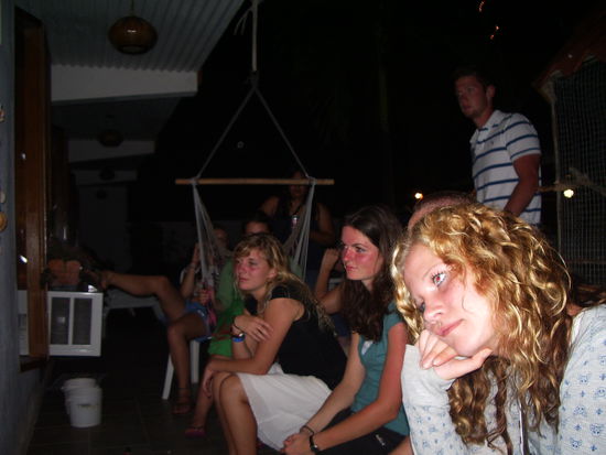 vortrinken im Hotel.