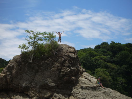 Ich nehme Kontakt zum Dschungelgott auf!