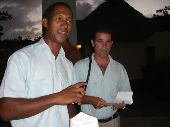 Alexandro &amp; Roberto