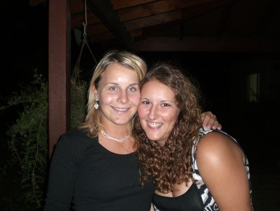 Meine liebe Mitbewohnerin Anja und ich an New Years Eve...