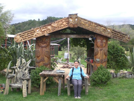 ...und ich vor einer Maorihuette!