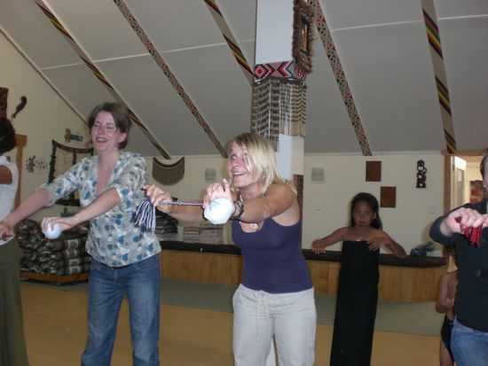 Und ich beim lustigen Poi-Tanz... (ohne weiteren Kommentar...)