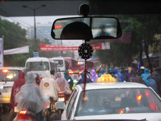 Rush Hour - wenn aus 2 Fahrstreifen auf einmal 5 werden 