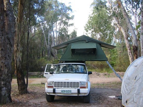 Unser Heim, garantiert sicher vor Krokodilen, Schlangen und Hochwasser