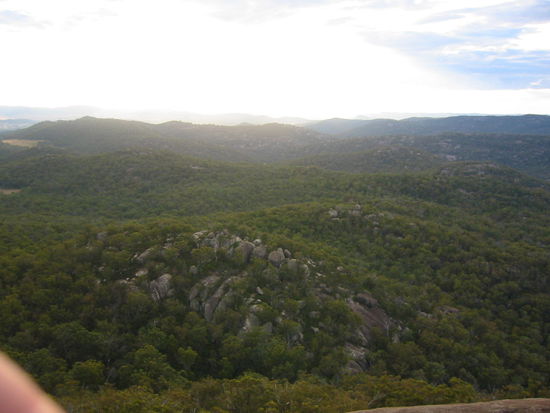 Aussicht von dem Punkt an dem Tascha ein Bild tiefer steht