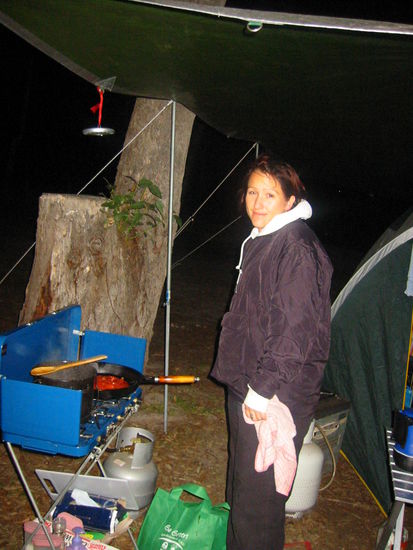Bergsteigen, Wandern und Campen steckt Taschi locker weg, man sieht es ihr kaum an, oder???