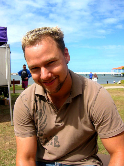 Hm, gleich gibts was zwischen die Kiemen...