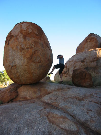 Jetzt bekommt der Devil eins in seine Marbles...